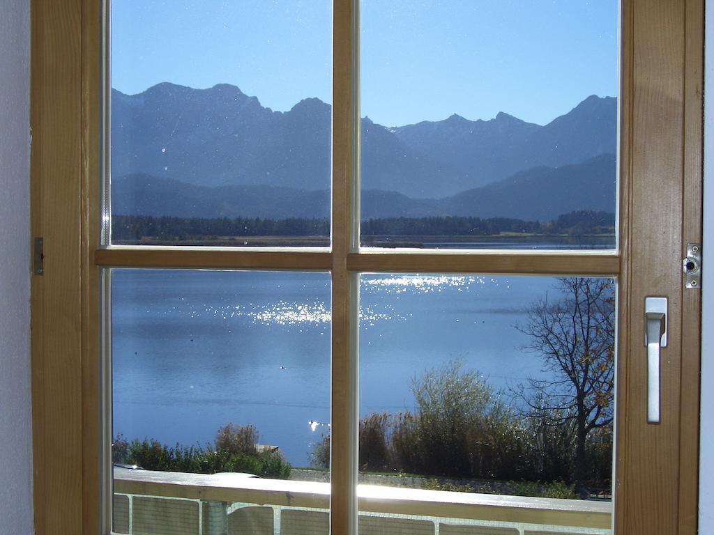 Gaestehaus Guggomos "Hopfen Am See" Füssen Værelse billede